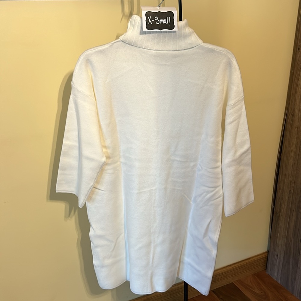 White Noir Vivianne Dress
POMANDER PLACE - Picture 8 of 16